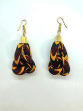 Load image into Gallery viewer, Looped earrings
